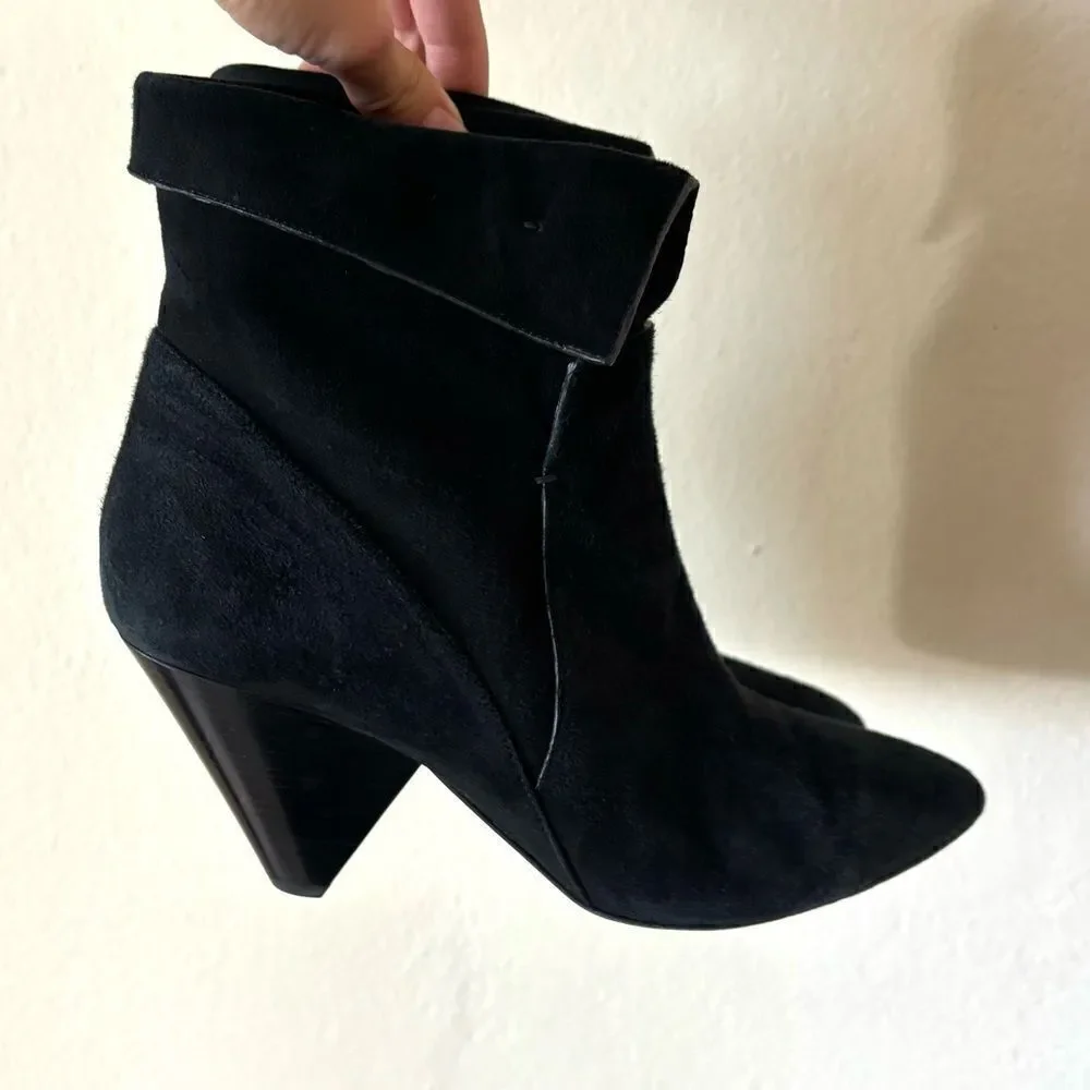 Veronica Beard Laurel Suede Black Ankle Booties  Made in Italy Size 9